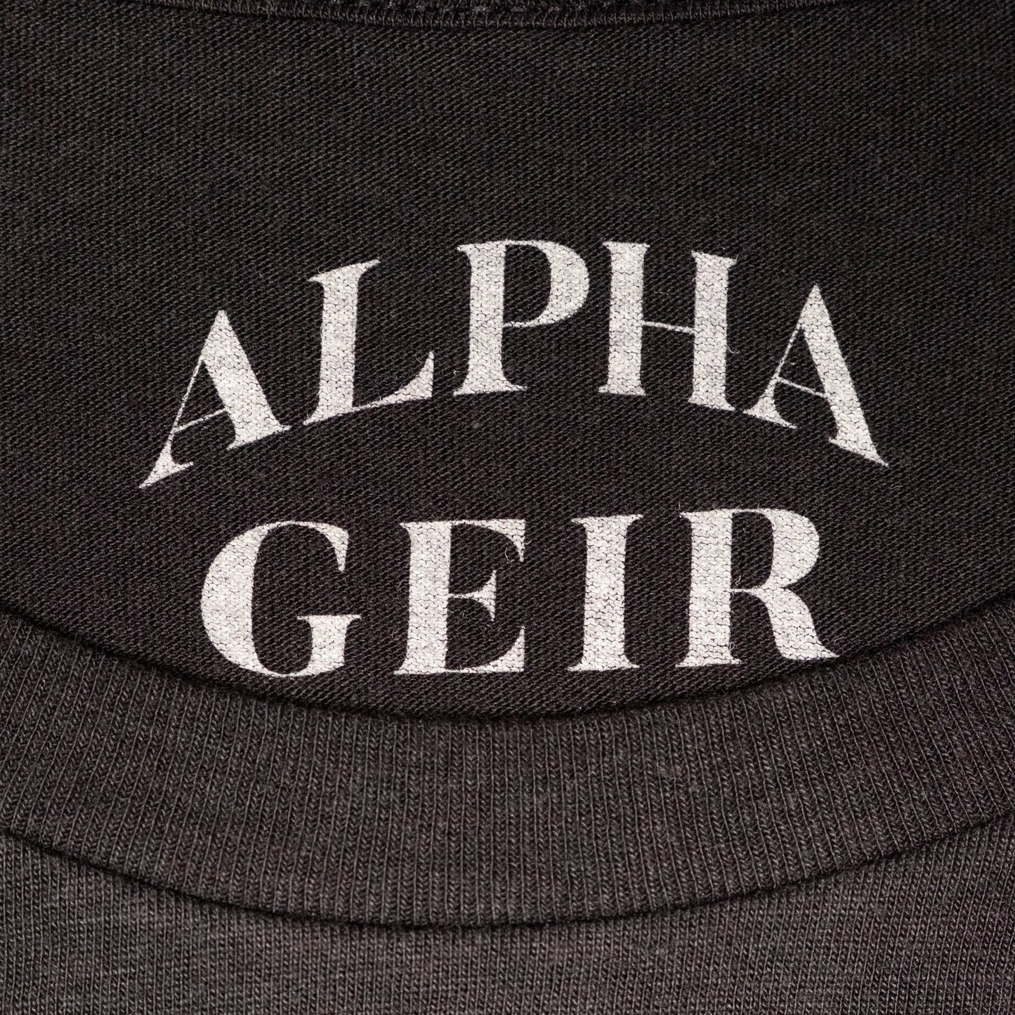 Black Breacher Tee - Alpha Geir