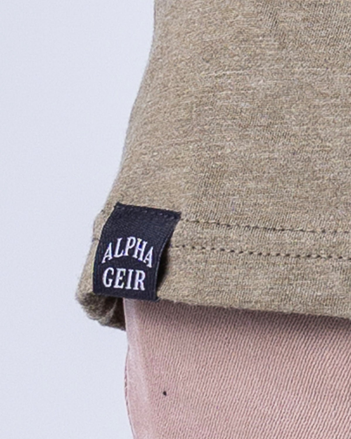 Olive Breacher Tee - Alpha Geir